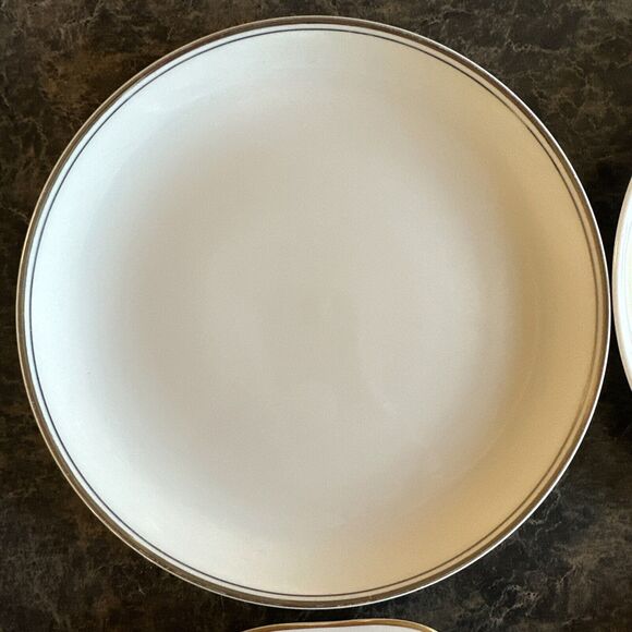 Set Of 4 Mismatched Salad Cake Dessert Plates Florals Wedding Shower Parties - Picture 2 of 10